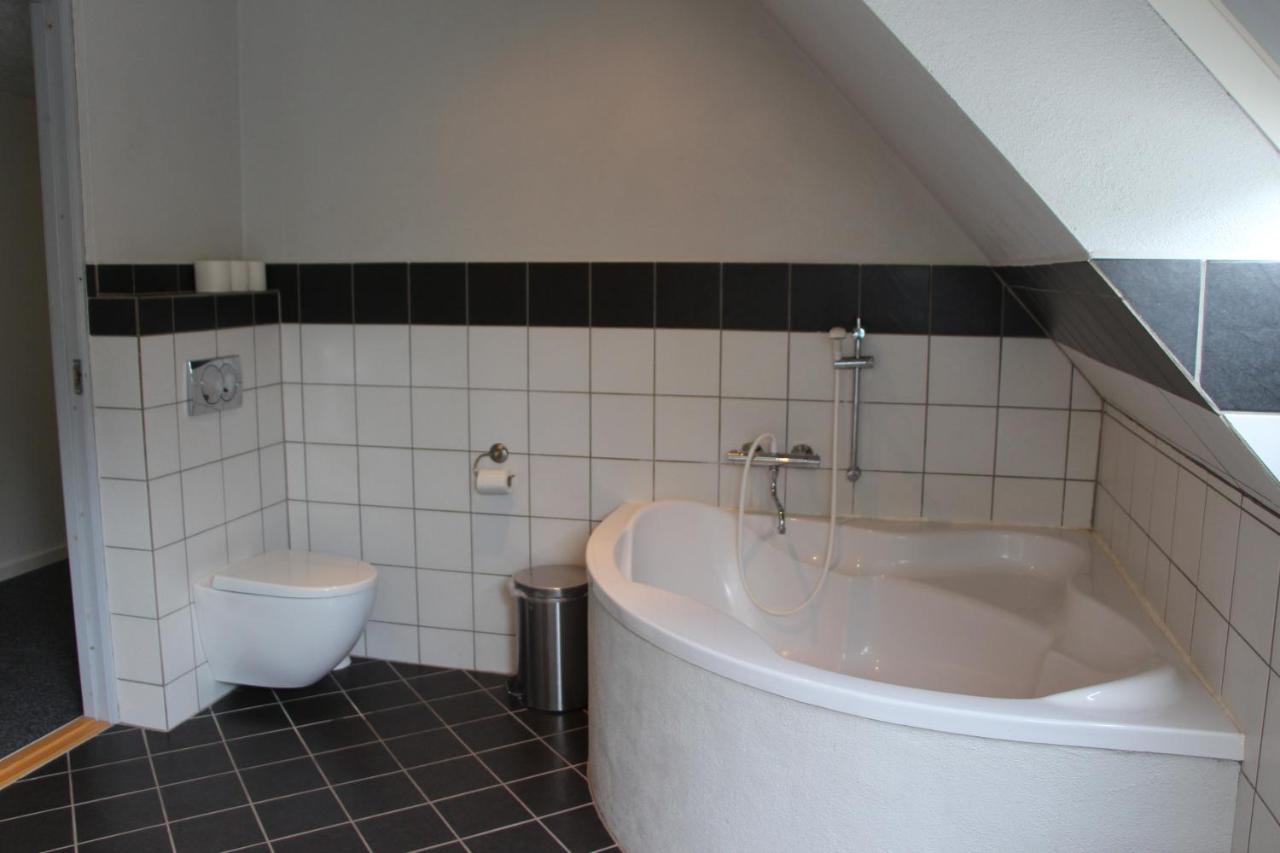 Grenå Aagaard Bed & Breakfast エクステリア 写真